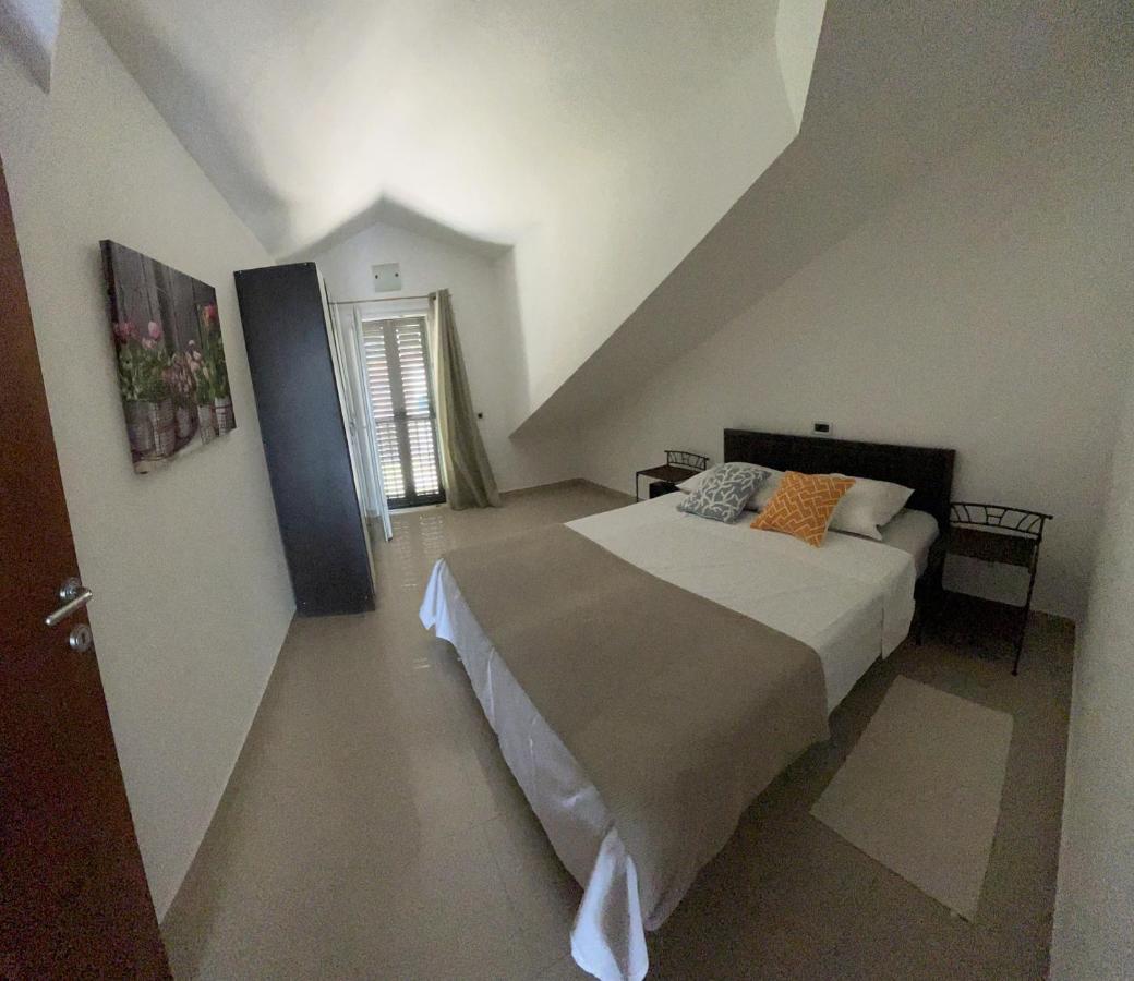 Apartments Pisacic Bibinje Exterior photo